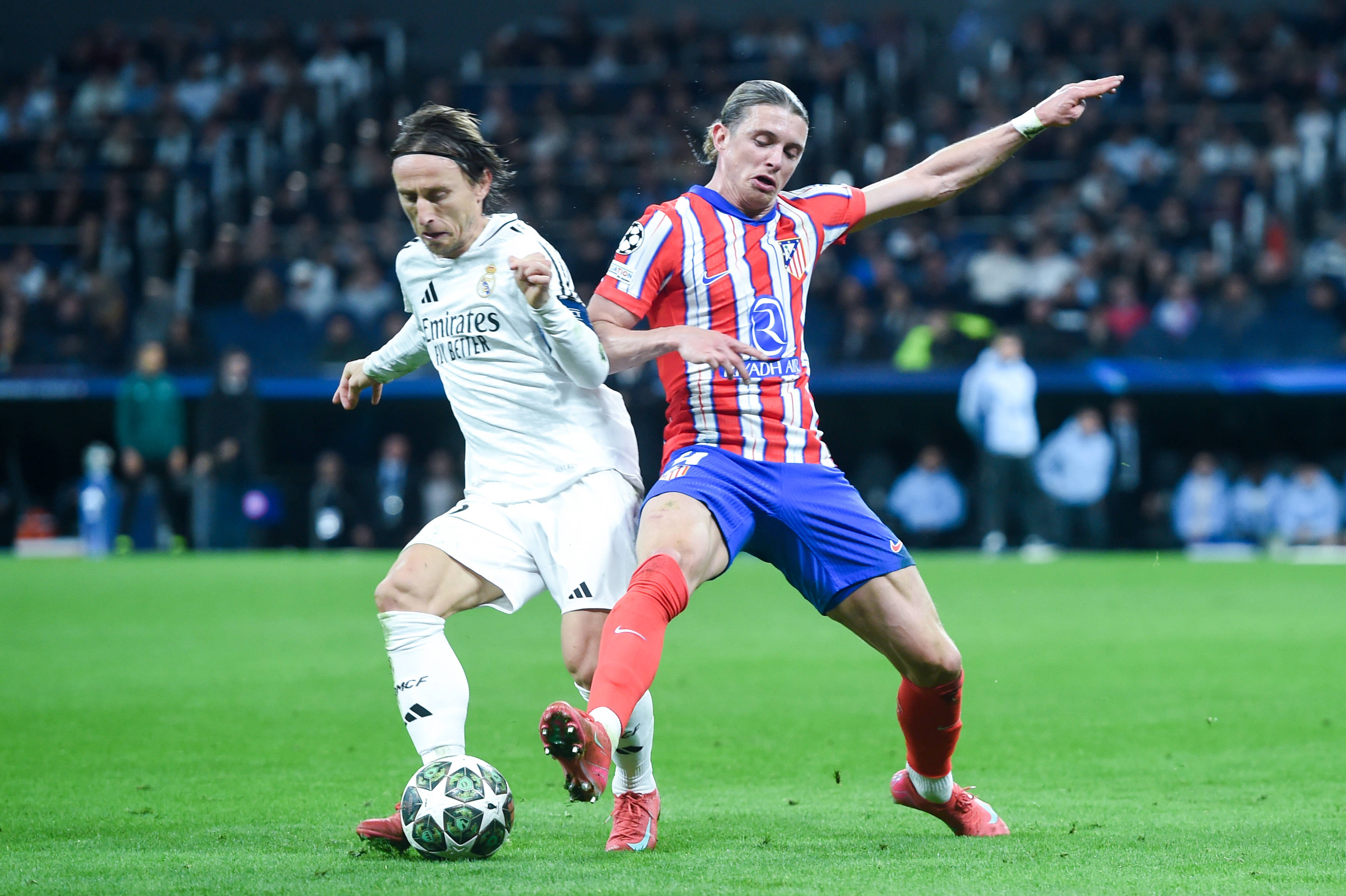 半岛体育入口-阿森纳心有不甘，主场胜利准备迈出欧冠建功第一步